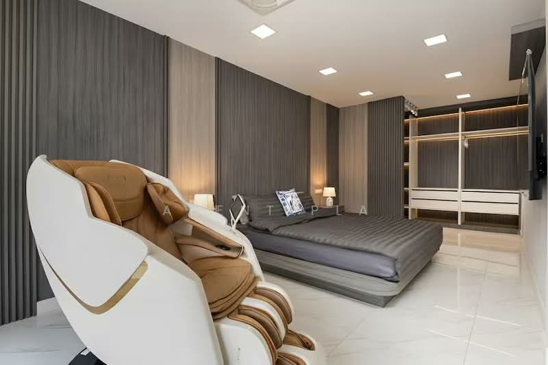 2-story detached house for rent, corner unit, Ratchada area (SPSAD3924), Bangkok, Samsen Nok, Huai Khwang, Bangkok, 3 Bedrooms, 300 sqm, Single Detached House For Rent, by Agent Pla, 500240390 - DDproperty.com