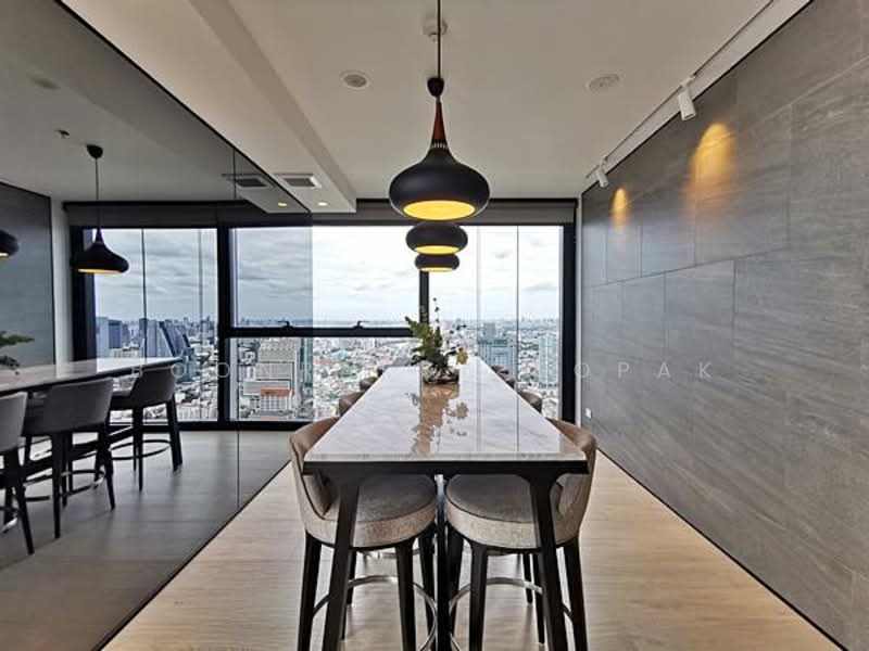 The Lofts Silom, Bangkok, Pramuan Road, Silom, Bang Rak, Bangkok, 3 Bedrooms, 118 sqm, Condo For Rent, by Boonraksa Sopak, 500240408 - DDproperty.com