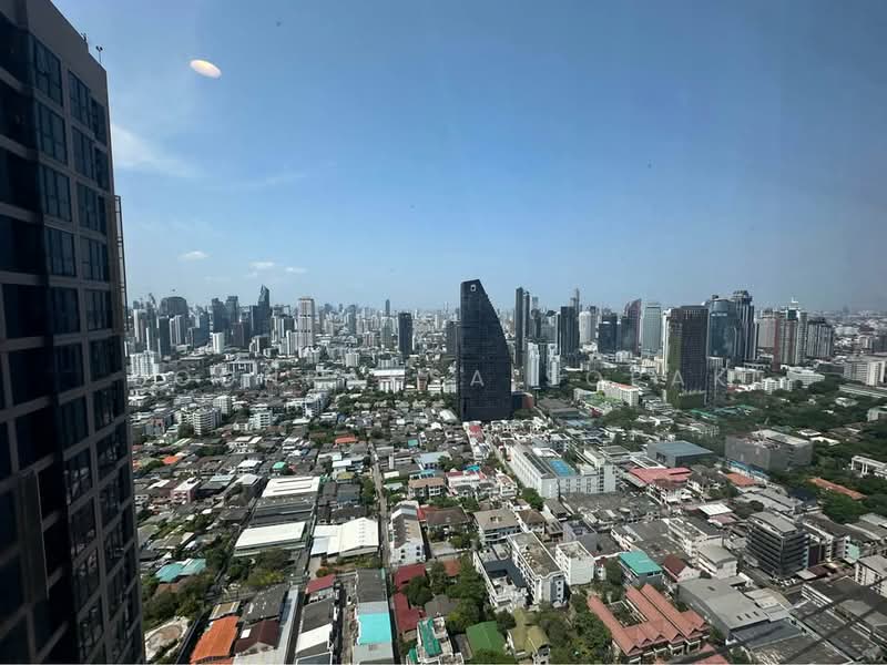 Oka Haus Sukhumvit 36, Bangkok, 3399 Rama 4 Road, Khong Tan, Khlong Toei, Bangkok, 1 Bedroom, 35 sqm, Condo For Rent, by Boonraksa Sopak, 500240457 - DDproperty.com