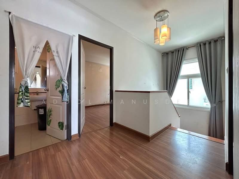 Supalai Bella Wongwaen-Lumlukka Klong 3, Pathum Thani, Lam Luk Ka Road, Khlong 3, Lat Sawai, Lam Luk Ka, Pathum Thani, 3 Bedrooms, 160 sqm, Single Detached House For Sale, by Adool Manusdee, 500240479 - DDproperty.com