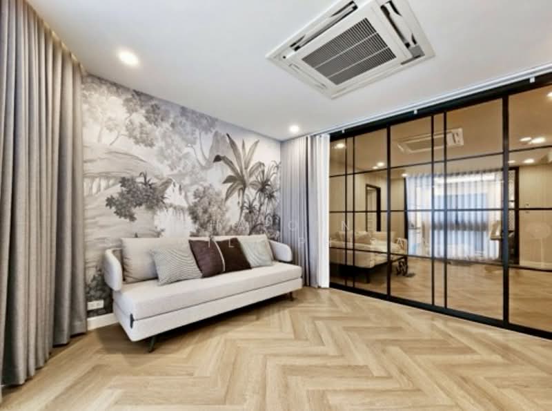 President Park Sukhumvit 24, Bangkok, 99 Sukhumvit 24 Alley, Khlongtoei Nua, Watthana, Bangkok, 3 Bedrooms, 223 sqm, Condo For Rent, by Shaporn Supvilaiphisan, 500240495 - DDproperty.com