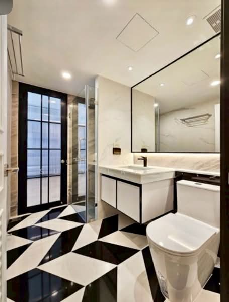 President Park Sukhumvit 24, Bangkok, 99 Sukhumvit 24 Alley, Khlongtoei Nua, Watthana, Bangkok, 3 Bedrooms, 223 sqm, Condo For Rent, by Shaporn Supvilaiphisan, 500240495 - DDproperty.com