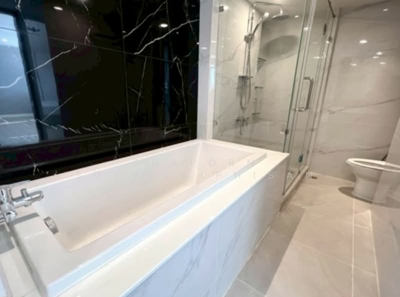 President Park Sukhumvit 24, Bangkok, 99 Sukhumvit 24 Alley, Khlongtoei Nua, Watthana, Bangkok, 3 Bedrooms, 223 sqm, Condo For Rent, by Shaporn Supvilaiphisan, 500240495 - DDproperty.com