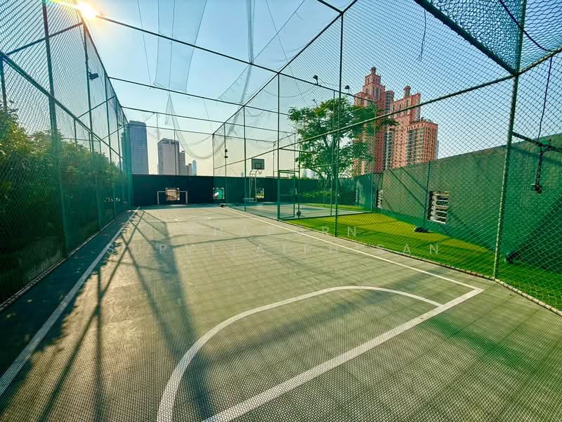 President Park Sukhumvit 24, Bangkok, 99 Sukhumvit 24 Alley, Khlongtoei Nua, Watthana, Bangkok, 3 Bedrooms, 223 sqm, Condo For Rent, by Shaporn Supvilaiphisan, 500240495 - DDproperty.com