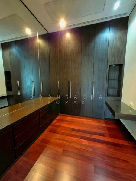 Le Raffine Sukhumvit 39, Bangkok, Soi Sukhumvit 39, Khlong Tan Nua, Watthana, Bangkok, 4 Bedrooms, 480 sqm, Condo For Rent, by Boonraksa Sopak, 500240504 - DDproperty.com