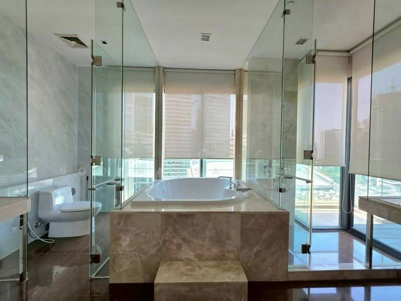 Le Raffine Sukhumvit 39, Bangkok, Soi Sukhumvit 39, Khlong Tan Nua, Watthana, Bangkok, 4 Bedrooms, 480 sqm, Condo For Rent, by Boonraksa Sopak, 500240504 - DDproperty.com