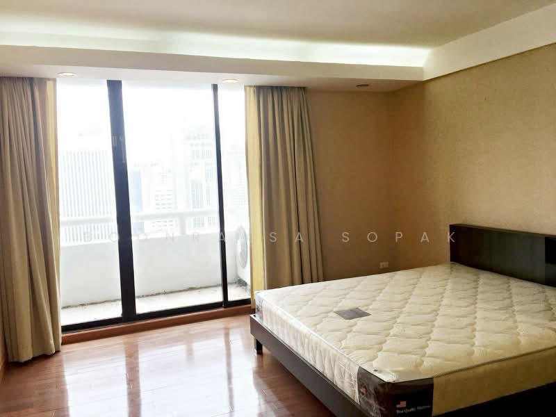 Somkid Gardens, Bangkok, Ploenchit, Lumphini, Pathum Wan, Bangkok, 4 Bedrooms, 250 sqm, Condo For Rent, by Boonraksa Sopak, 500240507 - DDproperty.com