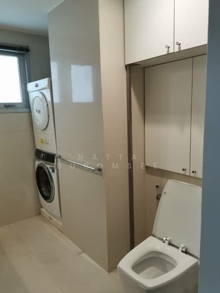 The Rajdamri, Bangkok, Ratchadamri Road, Lumphini, Pathum Wan, Bangkok, 2 Bedrooms, 112 sqm, Condo For Rent, by Natta Buromsee, 500240564 - DDproperty.com
