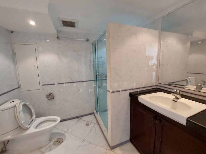 Jomtien Complex Condotel, Chon Buri (Pattaya), 414 Thappraya Road, Nong Pru, Bang Lamung (Pattaya), Chon Buri (Pattaya), 2 Bedrooms, 122 sqm, Condo For Sale, by Pukkawadee Thapmathi, 500240590 - DDproperty.com