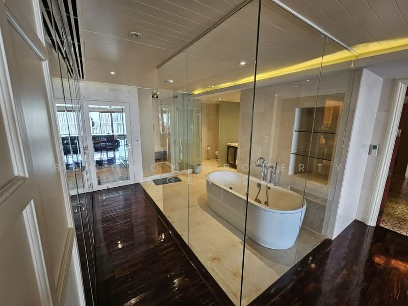 State Tower, Bangkok, 1055 Silom Road, Silom, Bang Rak, Bangkok, 2 Bedrooms, 267 sqm, Condo For Rent, by BANGKOK PROPERTY AGENTS, 500240607 - DDproperty.com