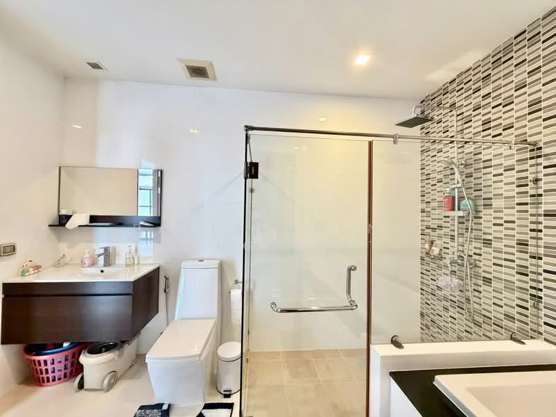 Casalunar Paradiso, Chon Buri (Pattaya), Sukhumvit Road, Saen Suk, Muang Chon Buri, Chon Buri (Pattaya), 1 Bedroom, 67 sqm, Condo For Sale, by Pattanapong Pongpipat, 500240619 - DDproperty.com