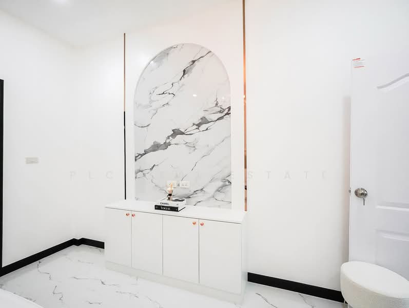 Pool Villa for Sale East Pattaya Soi Khao Noi 3 Bedroom, Chon Buri (Pattaya), Bang Lamung, Bang Lamung (Pattaya), Chon Buri (Pattaya), 3 Bedrooms, 268 sqm, Single Detached House For Sale, by PLC real estate, 500240624 - DDproperty.com