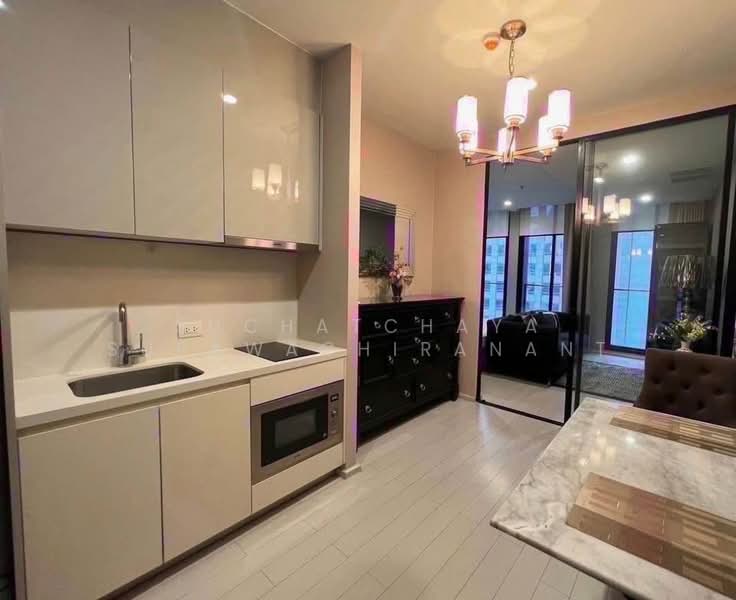 Noble Ploenchit, Bangkok, 1035 Ploenchit  Road, Lumphini, Pathum Wan, Bangkok, 1 Bedroom, 45 sqm, Condo For Rent, by Suchatchaya Supawachiranant, 500240627 - DDproperty.com
