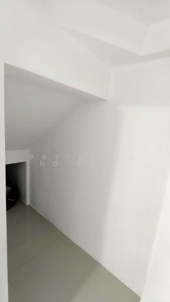 3-BR Townhouse, Chon Buri (Pattaya), Nong Pru, Bang Lamung (Pattaya), Chon Buri (Pattaya), 3 Bedrooms, 263 sqm, Townhouse For Rent, by Pattanapong Pongpipat, 500240634 - DDproperty.com