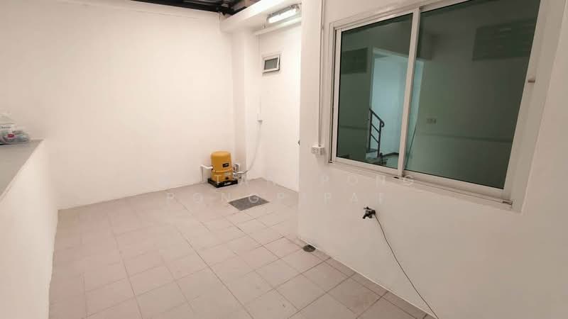 3-BR Townhouse, Chon Buri (Pattaya), Nong Pru, Bang Lamung (Pattaya), Chon Buri (Pattaya), 3 Bedrooms, 263 sqm, Townhouse For Rent, by Pattanapong Pongpipat, 500240634 - DDproperty.com