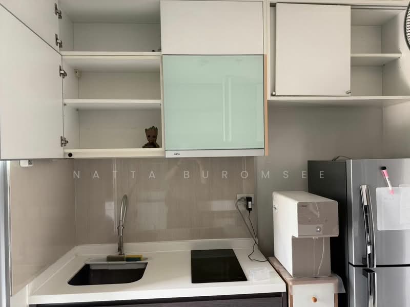 Centric Sathorn-St Louis, Bangkok, Sathorn Nua Road, Yan Nawa, Sathon, Bangkok, 1 Bedroom, 39 sqm, Condo For Rent, by Natta Buromsee, 500240648 - DDproperty.com