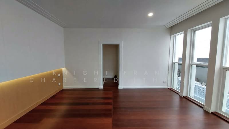 บ้านเดี่ยว โซนสีลม - บางรัก, กรุงเทพ, สีลม, บางรัก, กรุงเทพ, 2,512 ตร.ม., บ้านเดี่ยว ขาย, โดย Knight Frank Chartered (Thailand) Co.,Ltd, 500240652 - DDproperty.com