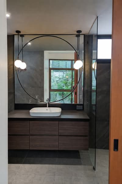 For Sale - Single Detached House in Silom - Bangrak, Bangkok