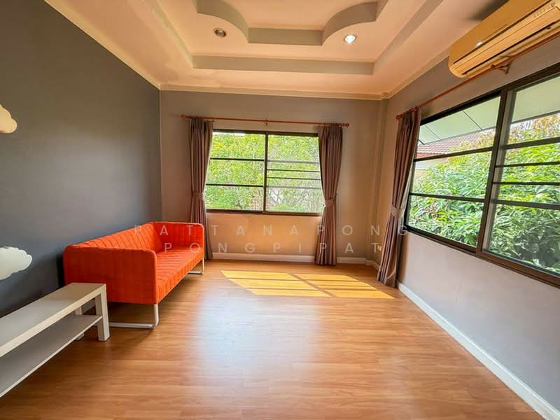 3-BR House, Chon Buri (Pattaya), Surasak, Si Racha, Chon Buri (Pattaya), 3 Bedrooms, 400 sqm, Single Detached House For Sale, by Pattanapong Pongpipat, 500240663 - DDproperty.com