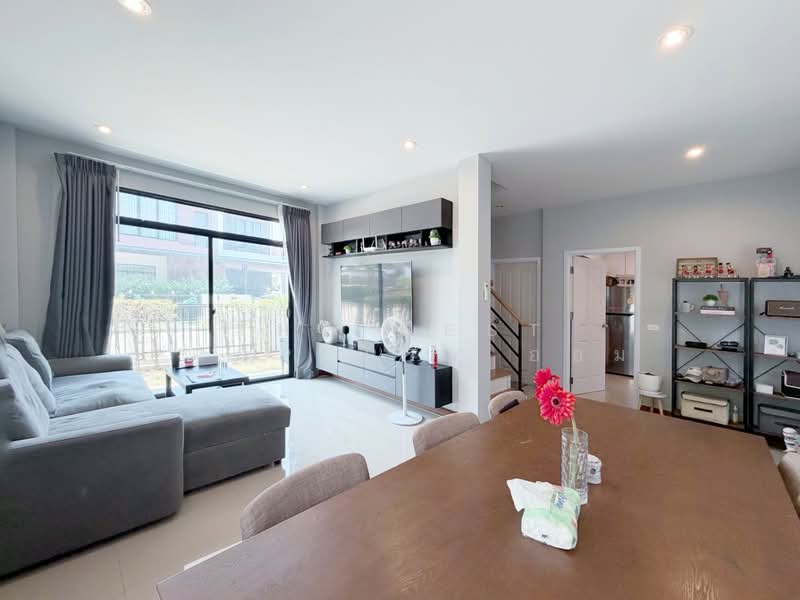 The Ricco Residence Wongwaen-Hathairat, Bangkok, Thai Raman Road, Sam Wa Tawan Tok, Khlong Sam Wa, Bangkok, 3 Bedrooms, 157 sqm, Single Detached House For Sale, by The Best Property ออม, 500240692 - DDproperty.com