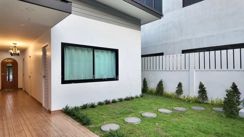 3-BR House, Chon Buri (Pattaya), Nong Pru, Bang Lamung (Pattaya), Chon Buri (Pattaya), 3 Bedrooms, 204 sqm, Single Detached House For Sale, by Pattanapong Pongpipat, 500240695 - DDproperty.com