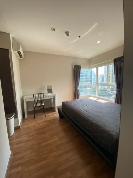 The Parkland Grand Asoke-Phetchaburi, Bangkok, 1811 Phetchaburi Rd, Bang Kapi, Huai Khwang, Bangkok, 2 Bedrooms, 53 sqm, Condo For Rent, by Natta Buromsee, 500240704 - DDproperty.com