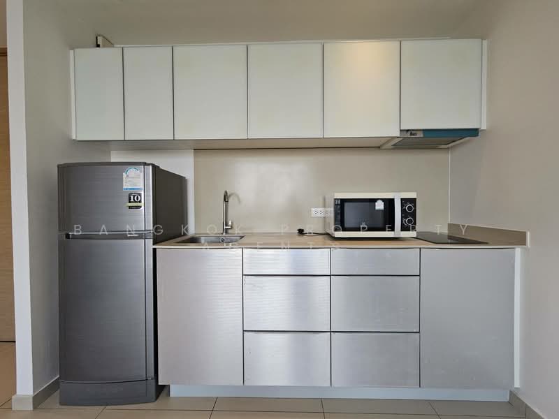 The Lofts Ekkamai, Bangkok, 1415 Sukhumvit Road, Phra Kanong Nua, Watthana, Bangkok, 1 Bedroom, 34 sqm, Condo For Rent, by BANGKOK PROPERTY AGENTS, 500240715 - DDproperty.com