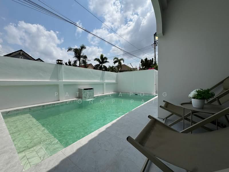 4-BR Villa, Chon Buri (Pattaya), Nong Pru, Bang Lamung (Pattaya), Chon Buri (Pattaya), 4 Bedrooms, 220 sqm, Villa For Sale, by Pattanapong Pongpipat, 500240719 - DDproperty.com