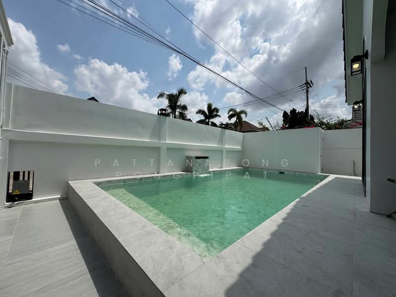 4-BR Villa, Chon Buri (Pattaya), Nong Pru, Bang Lamung (Pattaya), Chon Buri (Pattaya), 4 Bedrooms, 220 sqm, Villa For Sale, by Pattanapong Pongpipat, 500240719 - DDproperty.com