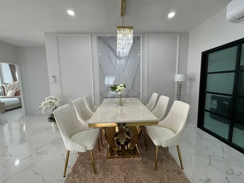 4-BR Villa, Chon Buri (Pattaya), Nong Pru, Bang Lamung (Pattaya), Chon Buri (Pattaya), 4 Bedrooms, 220 sqm, Villa For Sale, by Pattanapong Pongpipat, 500240719 - DDproperty.com