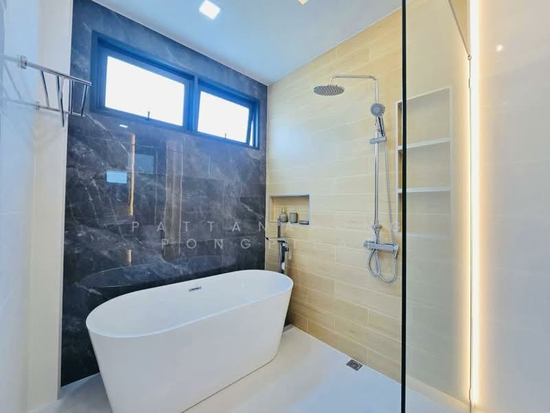 undefined, Chon Buri (Pattaya), Nong Pru, Bang Lamung (Pattaya), Chon Buri (Pattaya), 5 Bedrooms, 399 sqm, Single Detached House For Sale, by Pattanapong Pongpipat, 500240756 - DDproperty.com