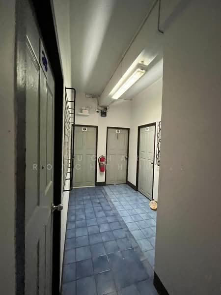 Two adjacent 5-story Commercial Shophouse for Rent. 31 sqw. on Sukhumvit main road., Bangkok, Sukhumvit, Khong Tan, Khlong Toei, Bangkok, , 600 sqm, Shophouse For Rent, by Suchart Roachthavilit, 500240829 - DDproperty.com