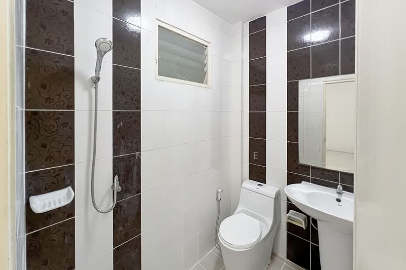 Nareenakorn 12, Nonthaburi, Bang Rak Pattana, Bang Bua Thong, Nonthaburi, 3 Bedrooms, 135 sqm, Townhouse For Sale, by NTBHOME, 500240833 - DDproperty.com