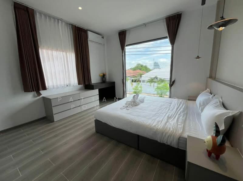 undefined, Chon Buri (Pattaya), Nong Pru, Bang Lamung (Pattaya), Chon Buri (Pattaya), 5 Bedrooms, 280 sqm, Single Detached House For Sale, by Pattanapong Pongpipat, 500240874 - DDproperty.com