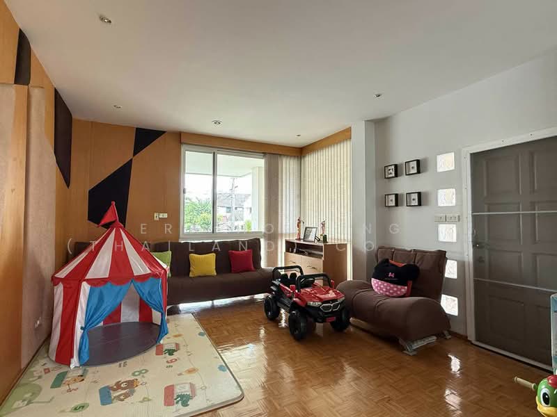 ซอยประชาชื่น30, Bangkok, Bang Sue, Bang Sue, Bangkok, 5 Bedrooms, 200 sqm, Single Detached House For Sale, by ERA Holding (Thailand) Co., Ltd., 500240899 - DDproperty.com