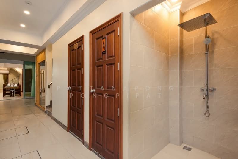 undefined, Chon Buri (Pattaya), Nong Pru, Bang Lamung (Pattaya), Chon Buri (Pattaya), 10+ Bedrooms, 1,000 sqm, Villa For Sale, by Pattanapong Pongpipat, 500240913 - DDproperty.com