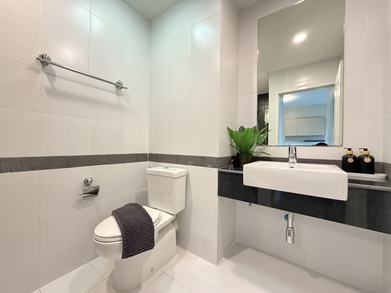 A Space Sukhumvit 77, Bangkok, 2345 Sukhumvit 77 Road, Suan Luang, Suan Luang, Bangkok, 1 Bedroom, 35 sqm, Condo For Sale, by ศุภรัชต์, 500240934 - DDproperty.com