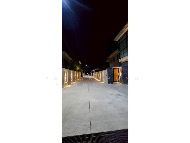 undefined, ชลบุรี, โป่ง, บางละมุง, ชลบุรี, 378 ตร.ม., วิลล่า ขาย, โดย Pattanapong Pongpipat, 500240937 - DDproperty.com