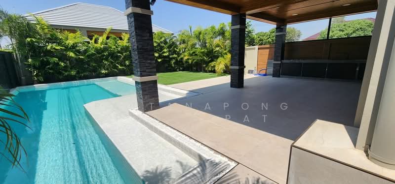 undefined, Chon Buri (Pattaya), Poong, Bang Lamung (Pattaya), Chon Buri (Pattaya), 4 Bedrooms, 378 sqm, Villa For Sale, by Pattanapong Pongpipat, 500240937 - DDproperty.com