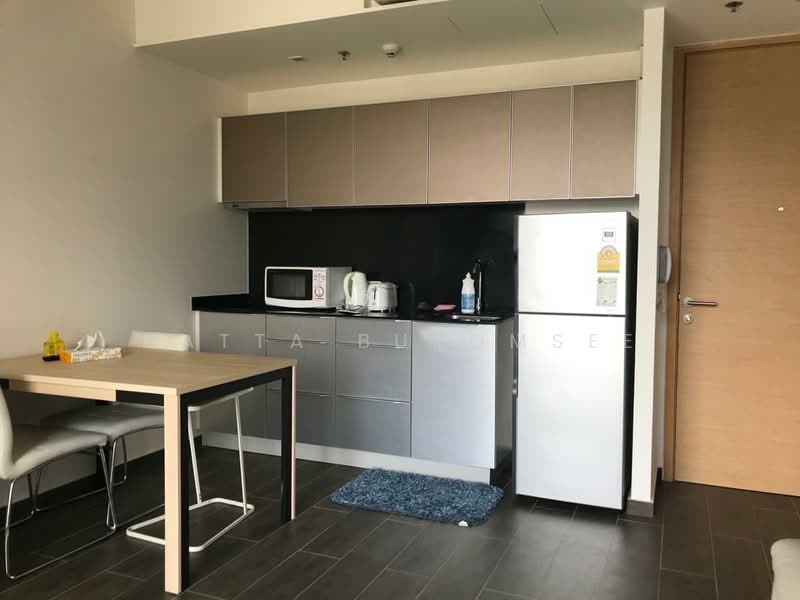 The Lofts Ekkamai, Bangkok, 1415 Sukhumvit Road, Phra Kanong Nua, Watthana, Bangkok, 1 Bedroom, 45 sqm, Condo For Rent, by Natta Buromsee, 500240951 - DDproperty.com