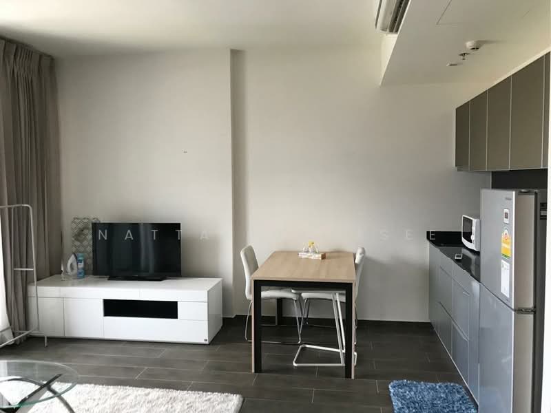 The Lofts Ekkamai, Bangkok, 1415 Sukhumvit Road, Phra Kanong Nua, Watthana, Bangkok, 1 Bedroom, 45 sqm, Condo For Rent, by Natta Buromsee, 500240951 - DDproperty.com