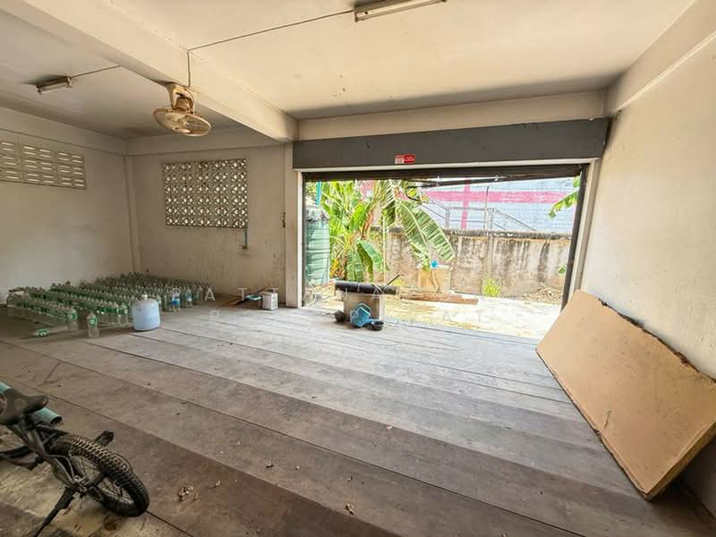 6-BR House, Chon Buri (Pattaya), Bang Lamung, Bang Lamung (Pattaya), Chon Buri (Pattaya), 6 Bedrooms, 4 sqm, Single Detached House For Sale, by Pattanapong Pongpipat, 500240971 - DDproperty.com