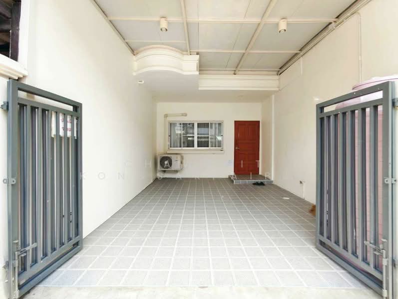 Sena Villa 91 Village, Pathum Thani, 251 Soi Rangsit, Prachathipat, Thanyaburi, Pathum Thani, 2 Bedrooms, 140 sqm, Townhouse For Sale, by CHAWALIT KONGSAKPAIBUL, 500240992 - DDproperty.com