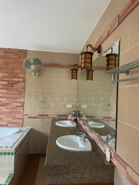 undefined, Chon Buri (Pattaya), Nong Pru, Bang Lamung (Pattaya), Chon Buri (Pattaya), 5 Bedrooms, 750 sqm, Single Detached House For Sale, by Pattanapong Pongpipat, 500240993 - DDproperty.com