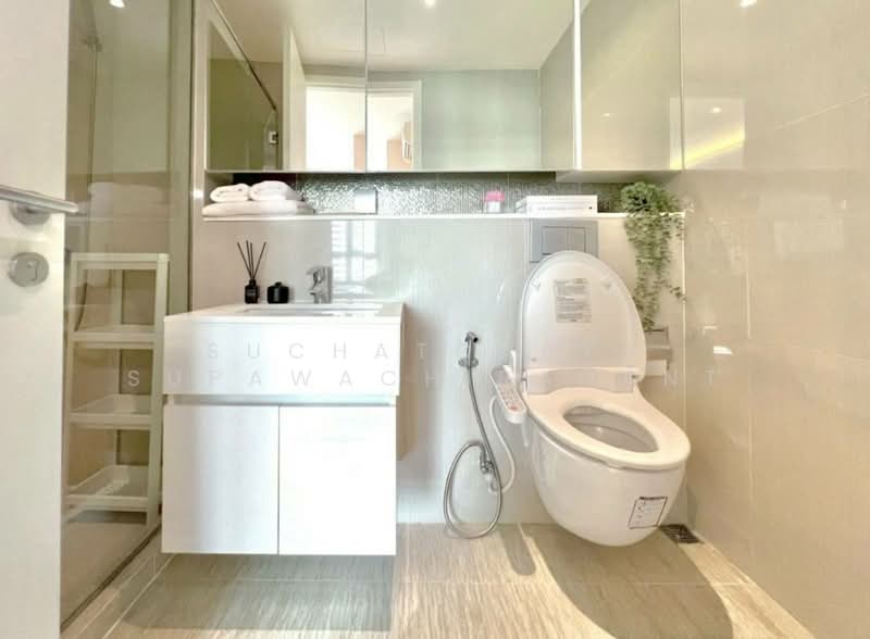 H Sukhumvit 43, Bangkok, 28 Sukhumvit 34 Road, Khlong Tan Nua, Watthana, Bangkok, 1 Bedroom, 49 sqm, Condo For Rent, by Suchatchaya Supawachiranant, 500241016 - DDproperty.com