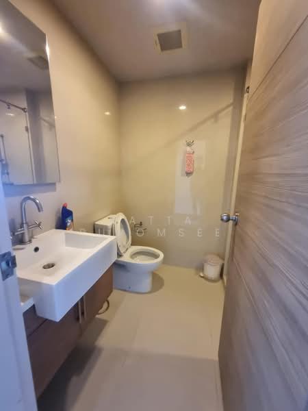 HIVE Taksin, Bangkok, 18 1 Soi, Khlong Ton Sai, Khlong San, Bangkok, 1 Bedroom, 50 sqm, Condo For Sale, by Natta Buromsee, 500241039 - DDproperty.com