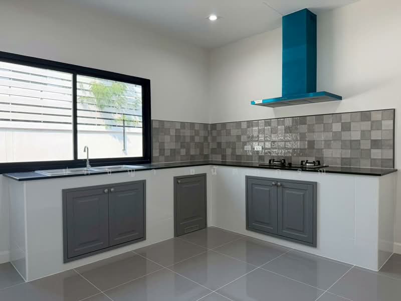 Nusasiri City Rama 2, Samut Sakhon, Rama 2 km 15, Bang Nam Chut, Muang Samut Sakhon, Samut Sakhon, 3 Bedrooms, 350 sqm, Single Detached House For Sale, by ปภัชญา ธนัตถ์ภรณ์, 500241043 - DDproperty.com