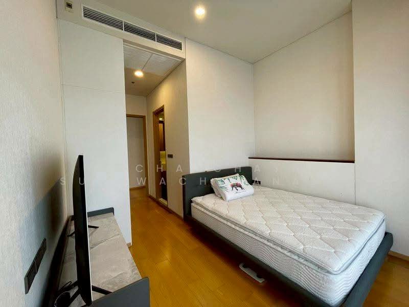 Siamese Exclusive Sukhumvit 31, Bangkok, 75 Soi Sukhumvit 31, Khlong Tan Nua, Watthana, Bangkok, 3 Bedrooms, 180 sqm, Condo For Rent, by Suchatchaya Supawachiranant, 500241052 - DDproperty.com