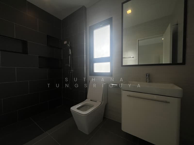 Bangkok Boulevard Signature Sathorn-Ratchaphruek, Bangkok, 72 Bangwaek Road, Bang Chuek Nang, Taling Chan, Bangkok, 4 Bedrooms, 300 sqm, Single Detached House For Rent, by Suthana Tungsriouya, 500241072 - DDproperty.com