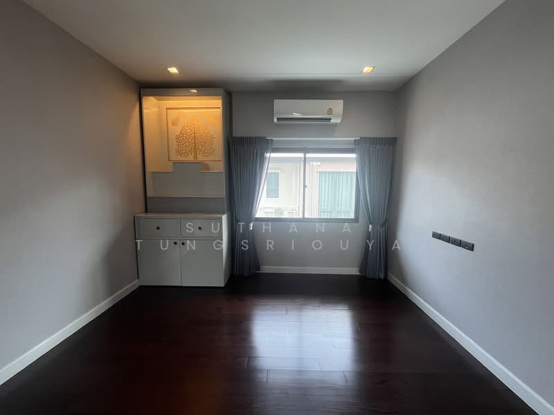 Bangkok Boulevard Signature Sathorn-Ratchaphruek : บางกอก บูเลอวาร์ด ซิกเนเจอร์ สาทร-ราชพฤกษ์, กรุงเทพ, 72 ถนนบางแวก, บางเชือกหนัง, ตลิ่งชัน, กรุงเทพ, 300 ตร.ม., บ้านเดี่ยว ให้เช่า, โดย Suthana Tungsriouya, 500241072 - DDproperty.com